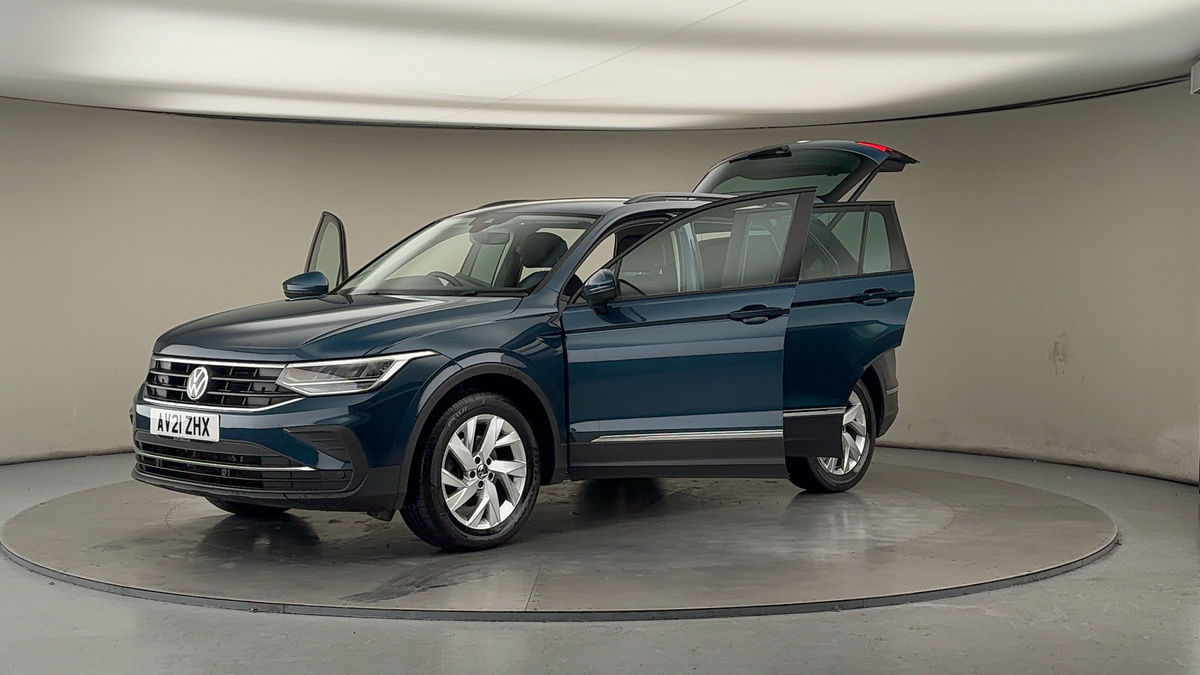 Used Volkswagen Tiguan 2021 for sale - 76784698: Photo 22