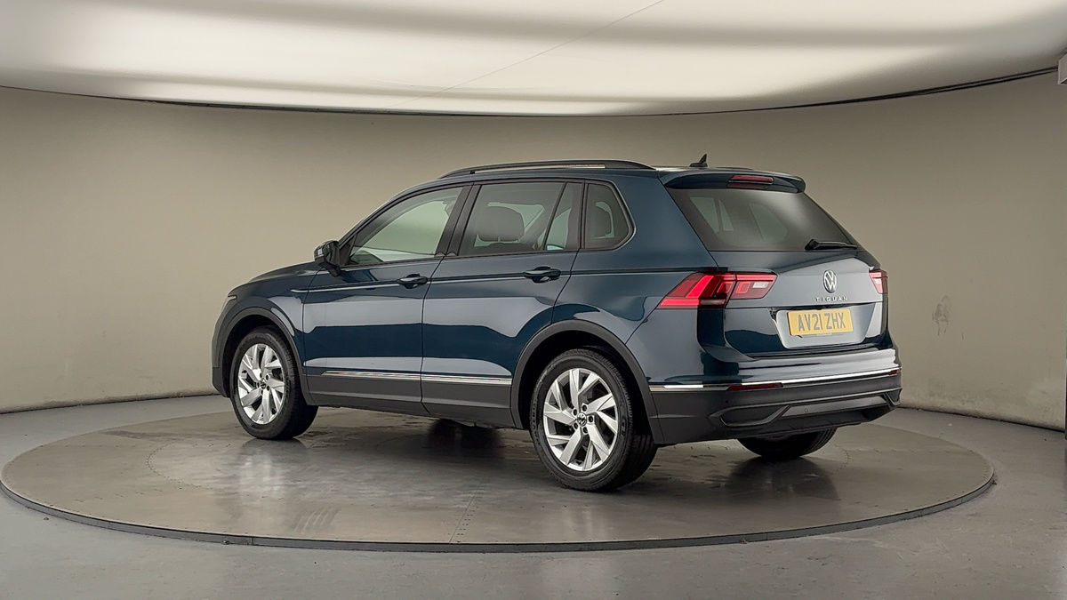 Used Volkswagen Tiguan 2021 for sale - 76784698: Photo 25