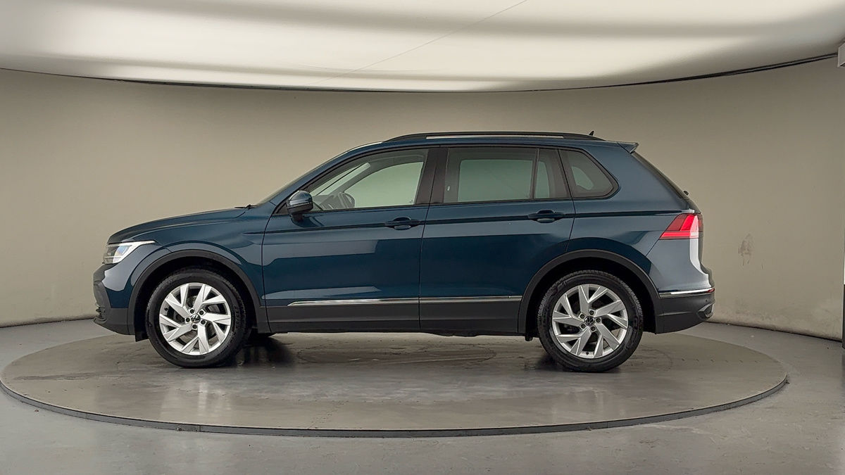 Used Volkswagen Tiguan 2021 for sale - 76784698: Photo 27