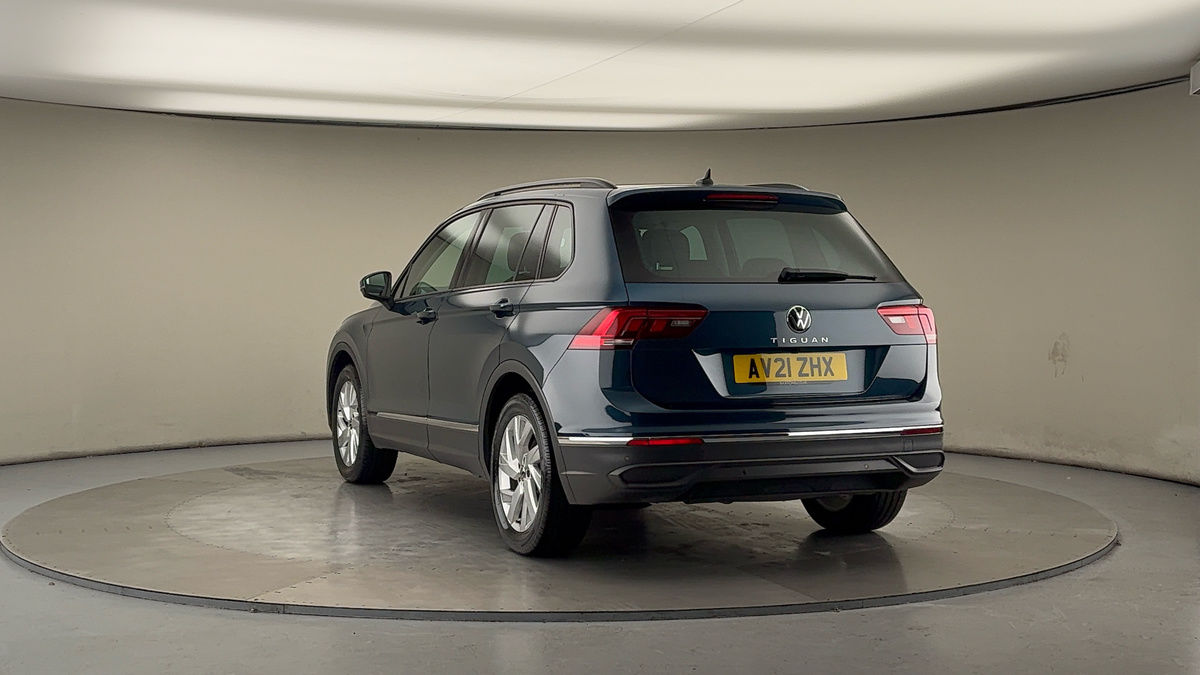 Used Volkswagen Tiguan 2021 for sale - 76784698: Photo 42