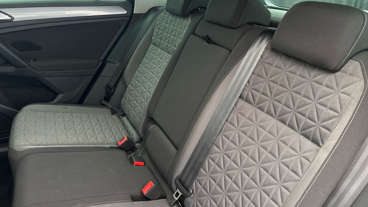 Used Volkswagen Tiguan 2021 for sale - 76784698: Photo 8