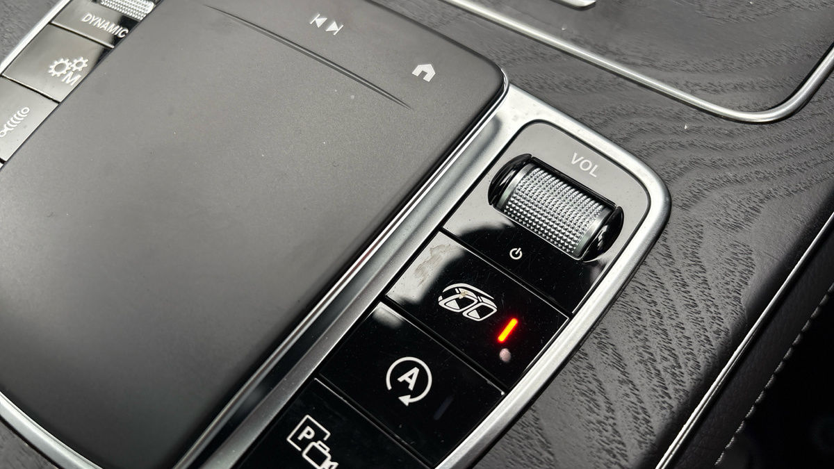 Used Mercedes-Benz GLC 2020 for sale - 76482716: Photo 32