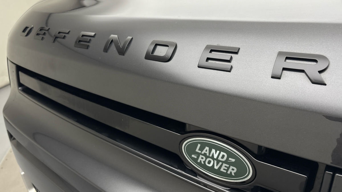Used Land Rover Defender 90 2024 for sale - 76536438: Photo 24