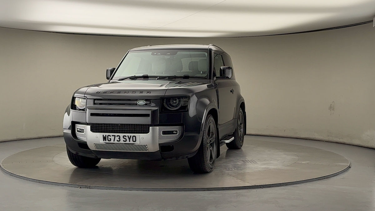 Used Land Rover Defender 90 2024 for sale - 76536438: Photo 31