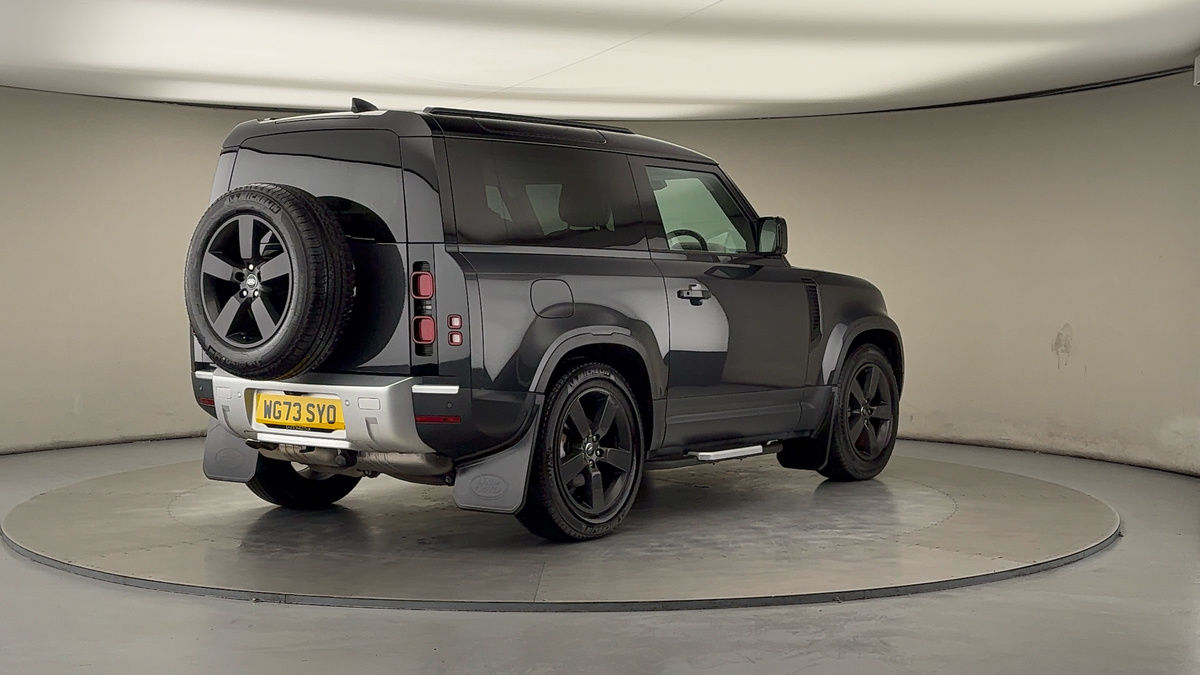 Used Land Rover Defender 90 2024 for sale - 76536438: Photo 39