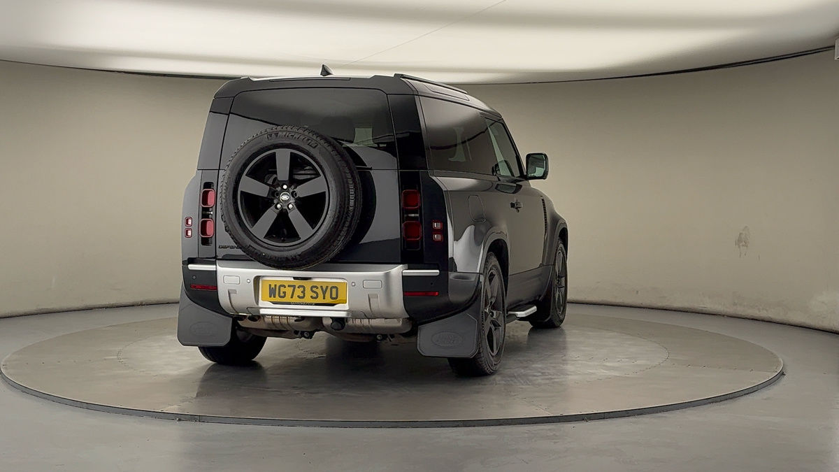 Used Land Rover Defender 90 2024 for sale - 76536438: Photo 40