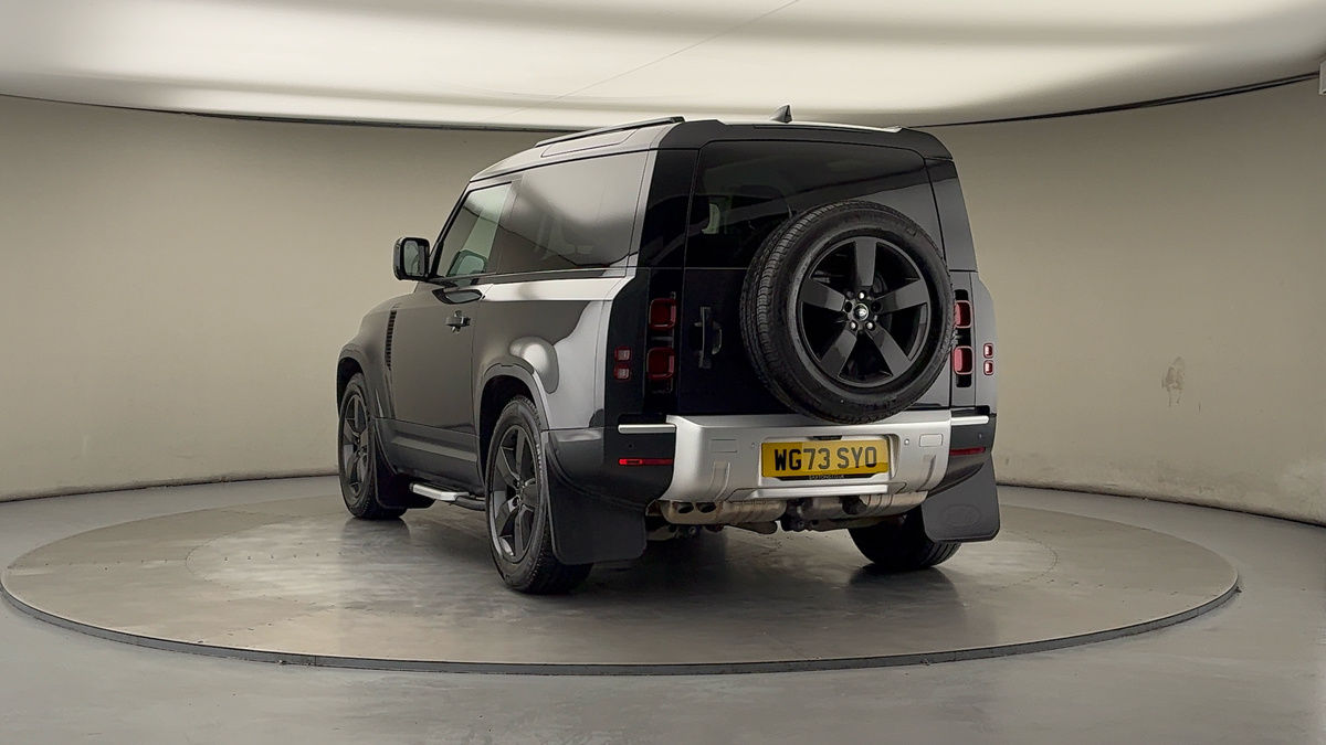 Used Land Rover Defender 90 2024 for sale - 76536438: Photo 42