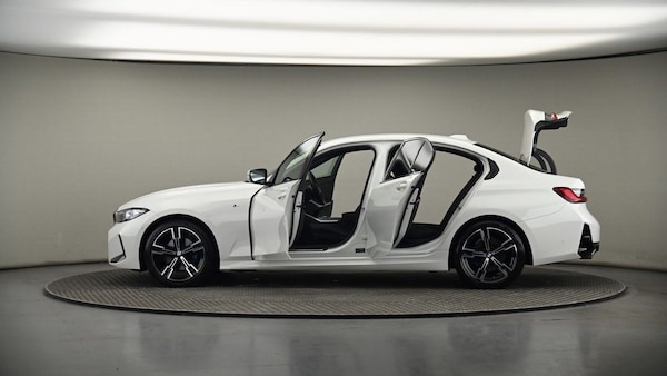 Used BMW 3 Series 2023 for sale - 75474449: Photo 51