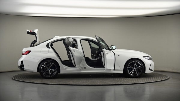 Used BMW 3 Series 2023 for sale - 75474449: Photo 58