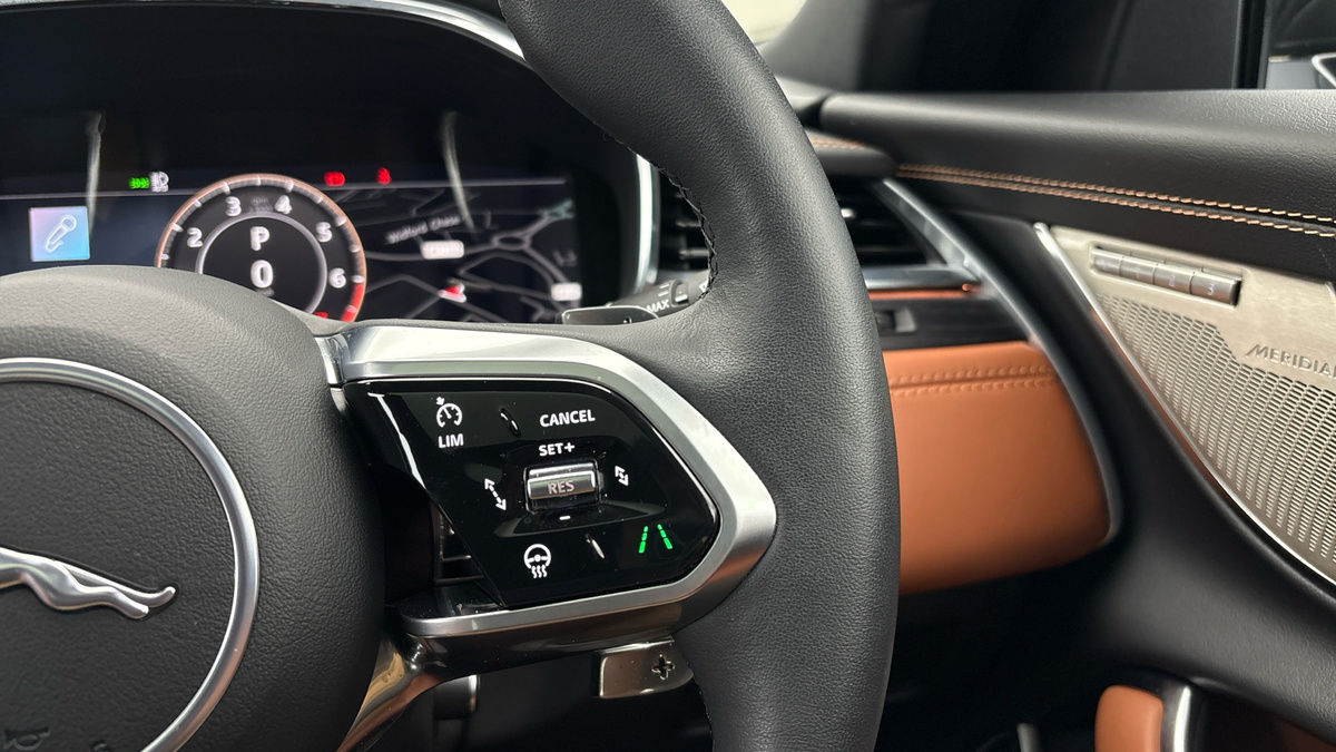 Used Jaguar XF 2024 for sale - 76455039: Photo 14