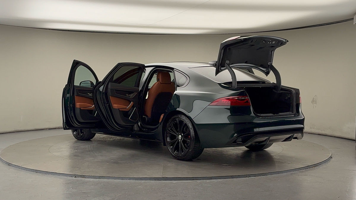 Used Jaguar XF 2024 for sale - 76455039: Photo 44