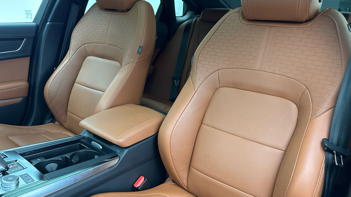 Used Jaguar XF 2024 for sale - 76455039: Photo 7