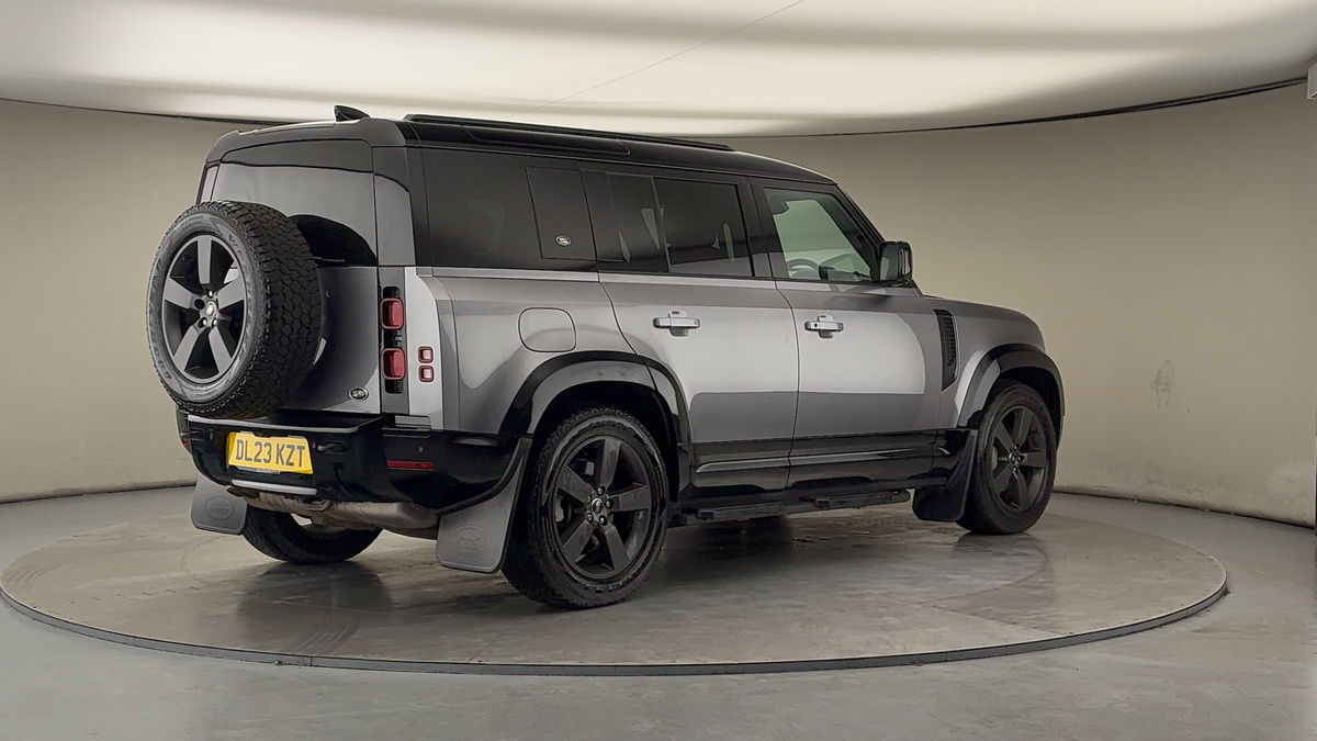 Used Land Rover Defender 110 2023 for sale - 77213249: Photo 21