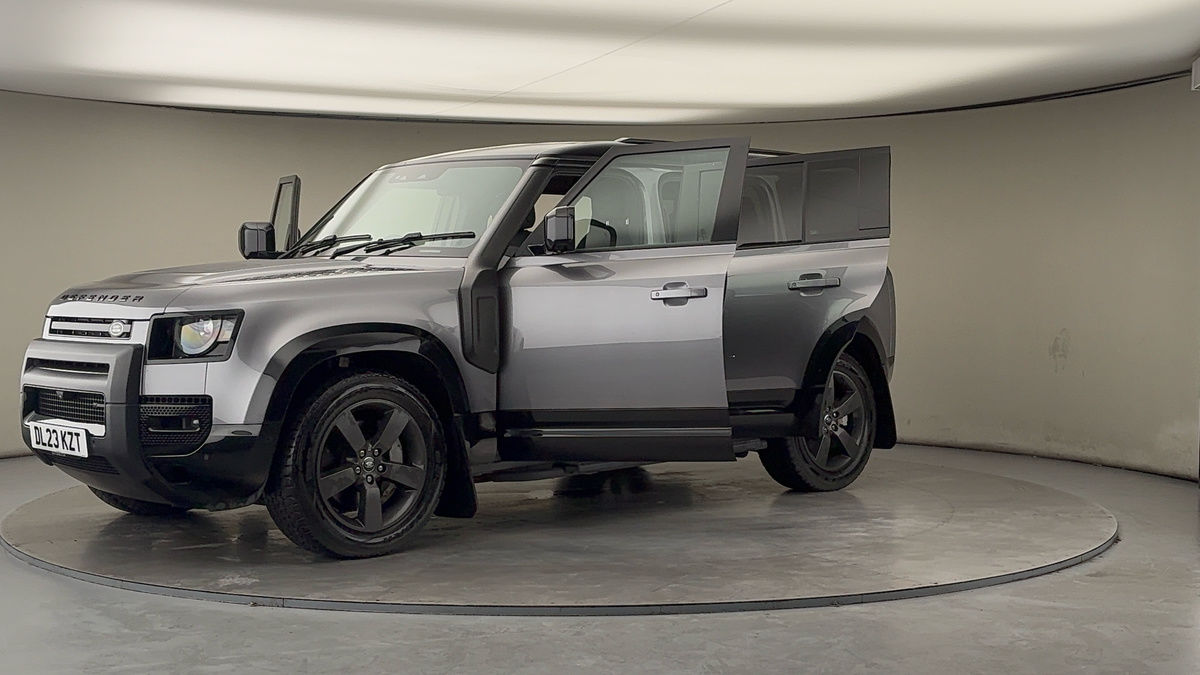 Used Land Rover Defender 110 2023 for sale - 77213249: Photo 22