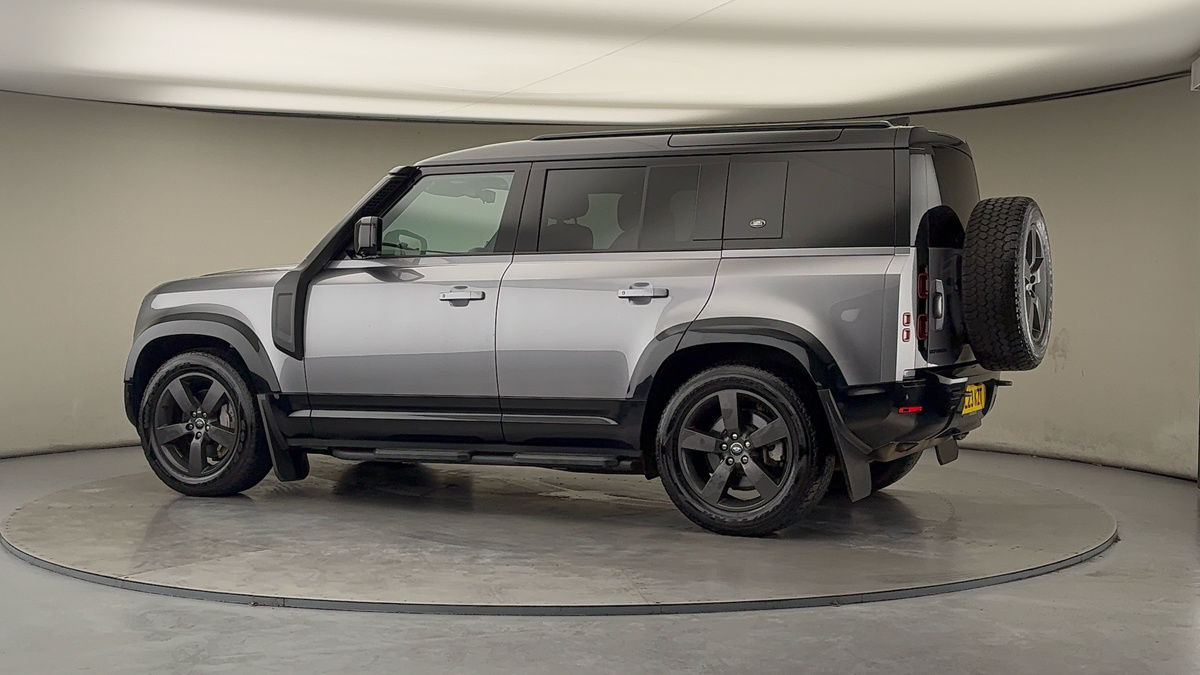 Used Land Rover Defender 110 2023 for sale - 77213249: Photo 26