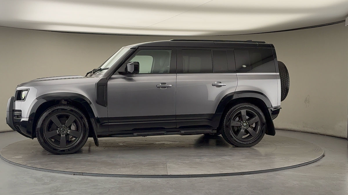 Used Land Rover Defender 110 2023 for sale - 77213249: Photo 28