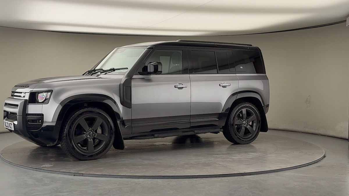 Used Land Rover Defender 110 2023 for sale - 77213249: Photo 29