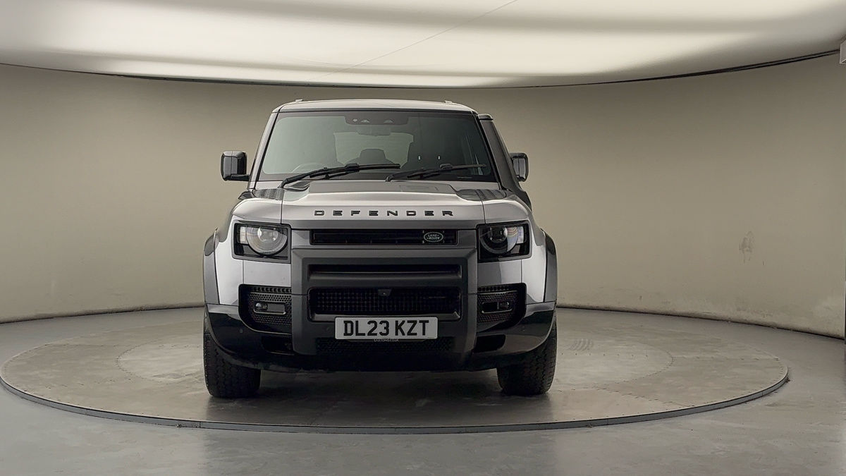 Used Land Rover Defender 110 2023 for sale - 77213249: Photo 32