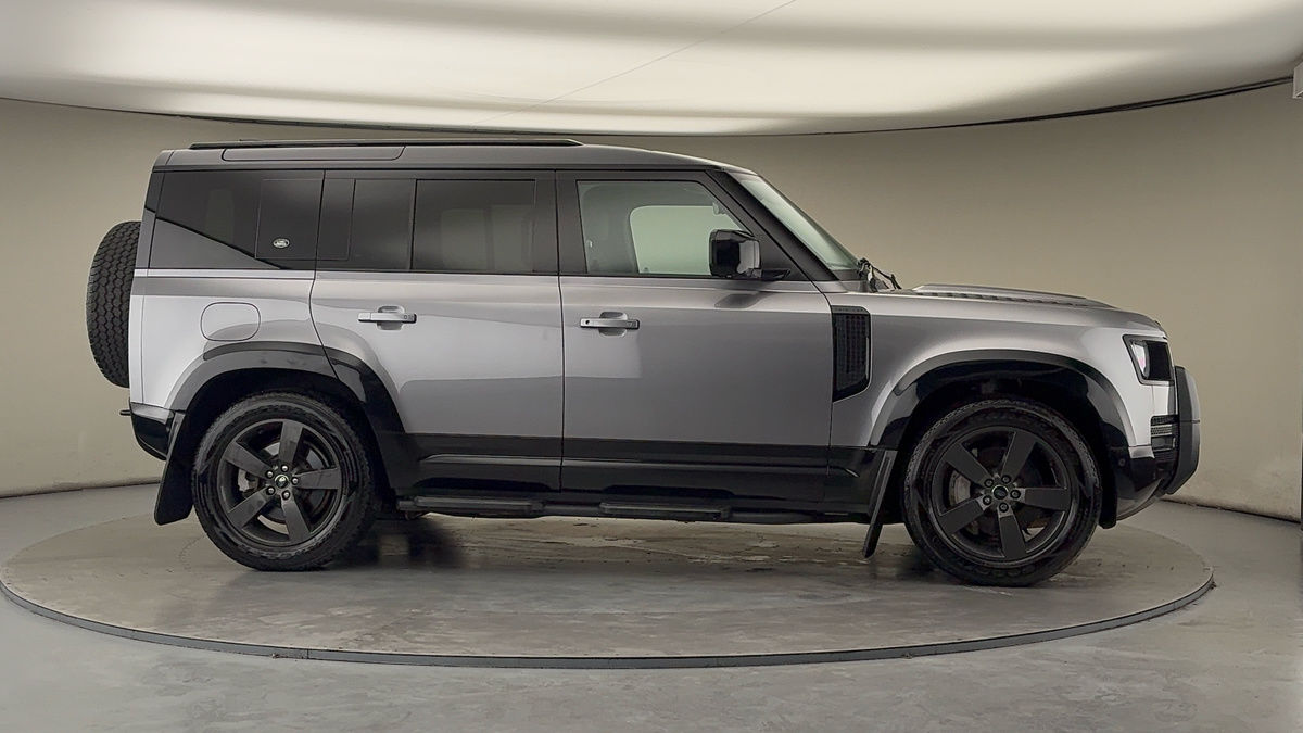 Used Land Rover Defender 110 2023 for sale - 77213249: Photo 36