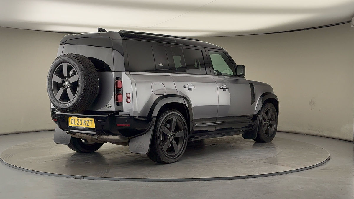 Used Land Rover Defender 110 2023 for sale - 77213249: Photo 39