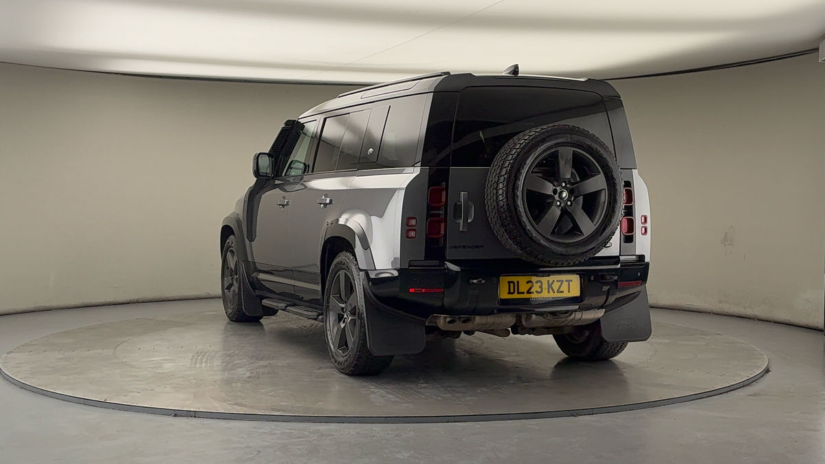 Used Land Rover Defender 110 2023 for sale - 77213249: Photo 42