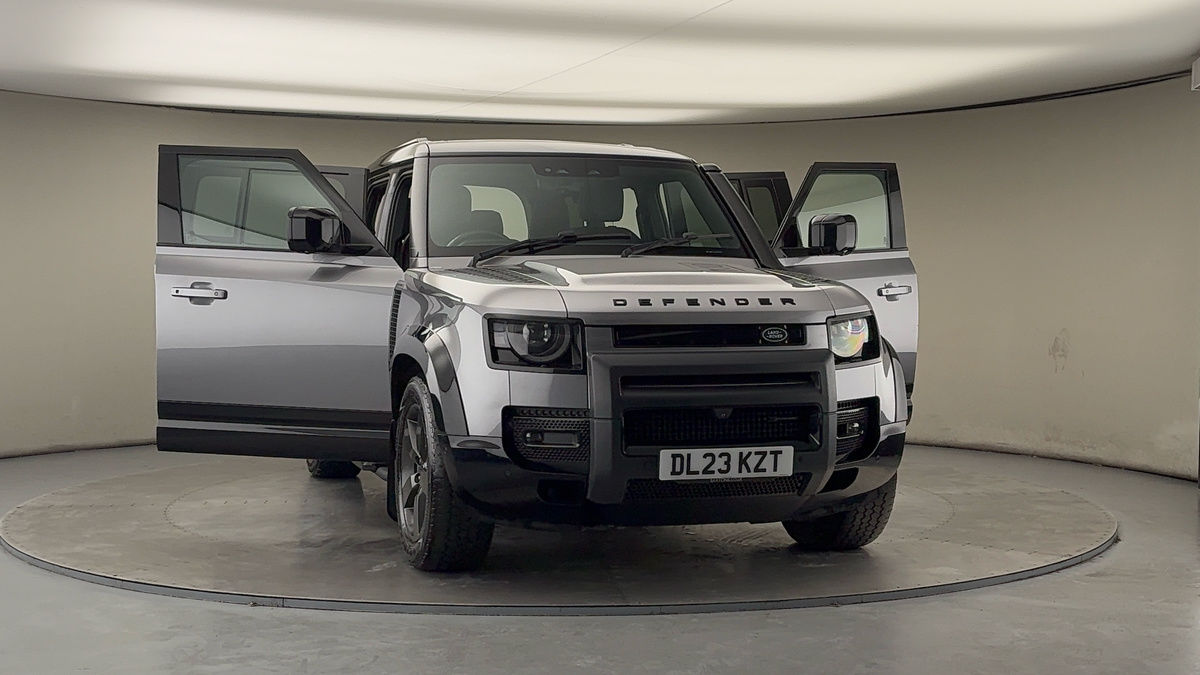 Used Land Rover Defender 110 2023 for sale - 77213249: Photo 52