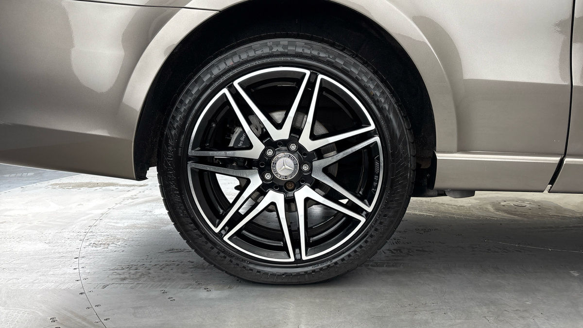 Used Mercedes-Benz V-Class 2018 for sale - 75172161: Photo 10