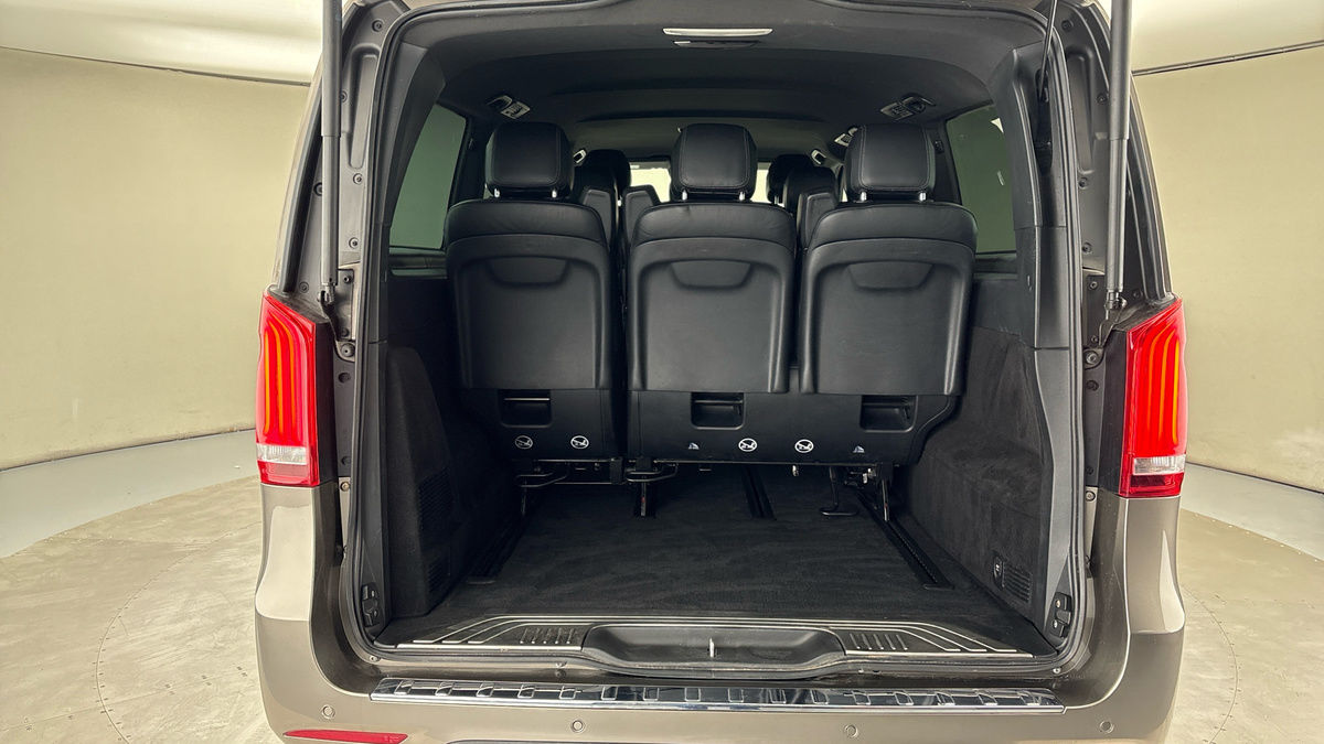 Used Mercedes-Benz V-Class 2018 for sale - 75172161: Photo 11