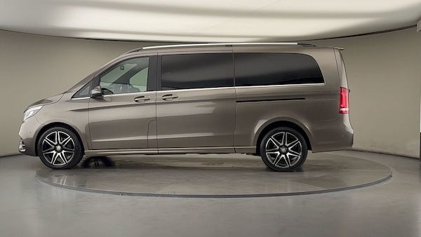 Used Mercedes-Benz V-Class 2018 for sale - 75172161: Photo 15