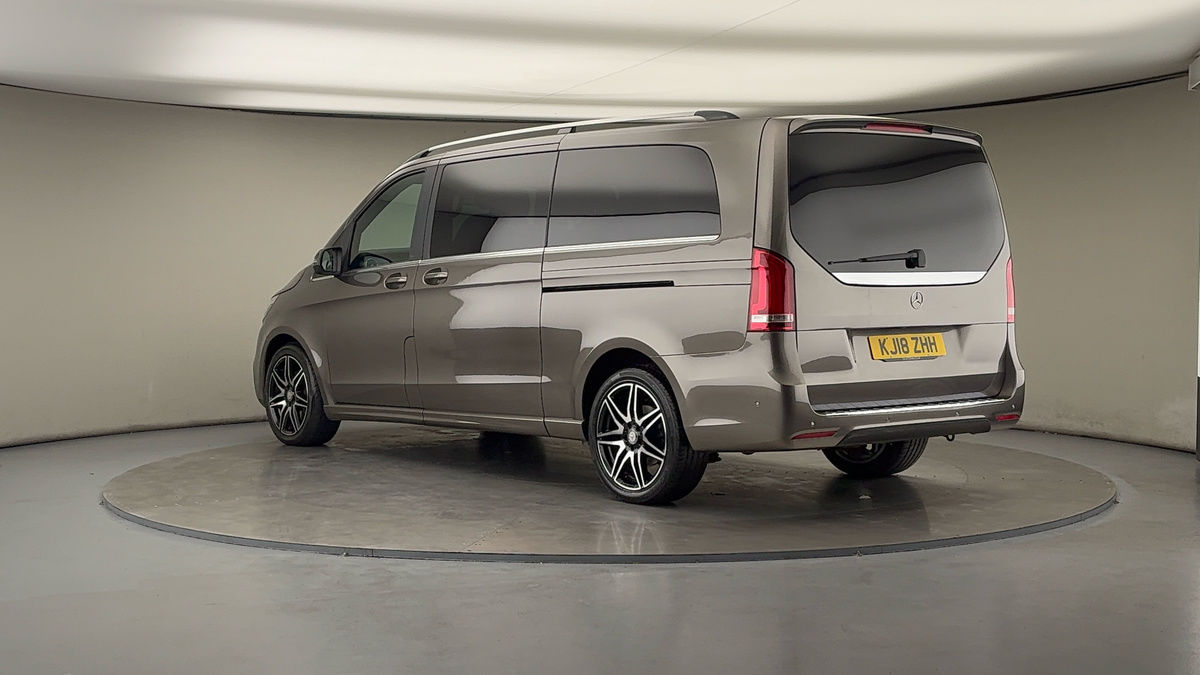 Used Mercedes-Benz V-Class 2018 for sale - 75172161: Photo 25