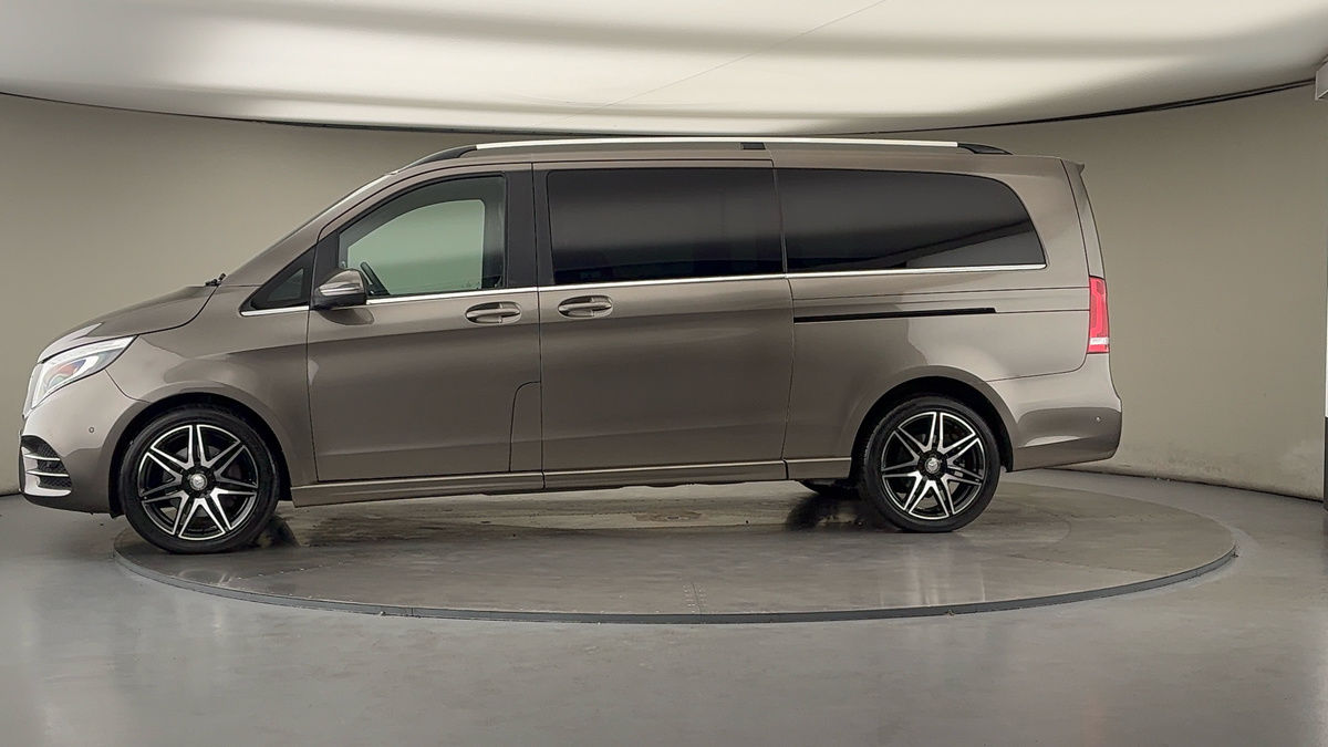 Used Mercedes-Benz V-Class 2018 for sale - 75172161: Photo 28