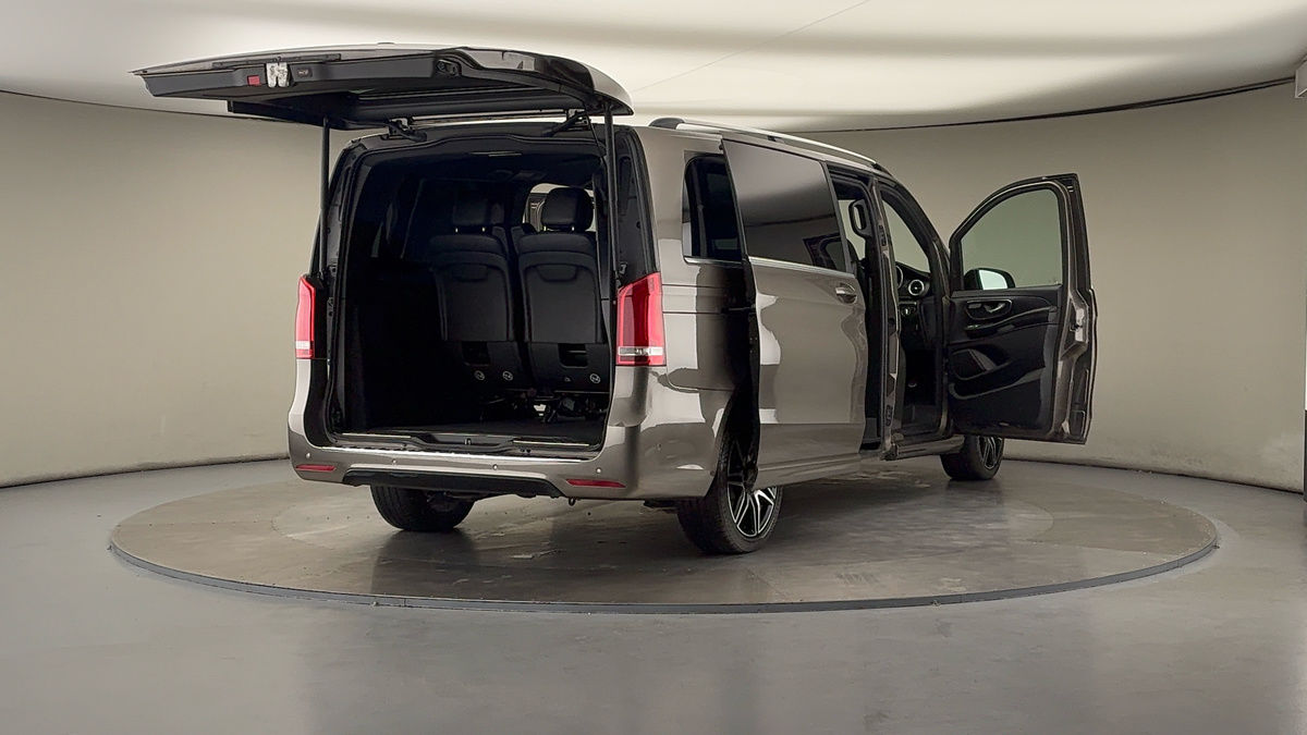 Used Mercedes-Benz V-Class 2018 for sale - 75172161: Photo 59