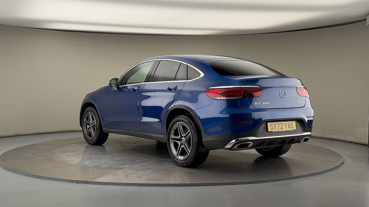 Used Mercedes-Benz GLC 2022 for sale - 75974880: Photo 2