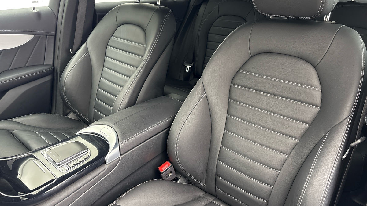 Used Mercedes-Benz GLC 2022 for sale - 75974880: Photo 7