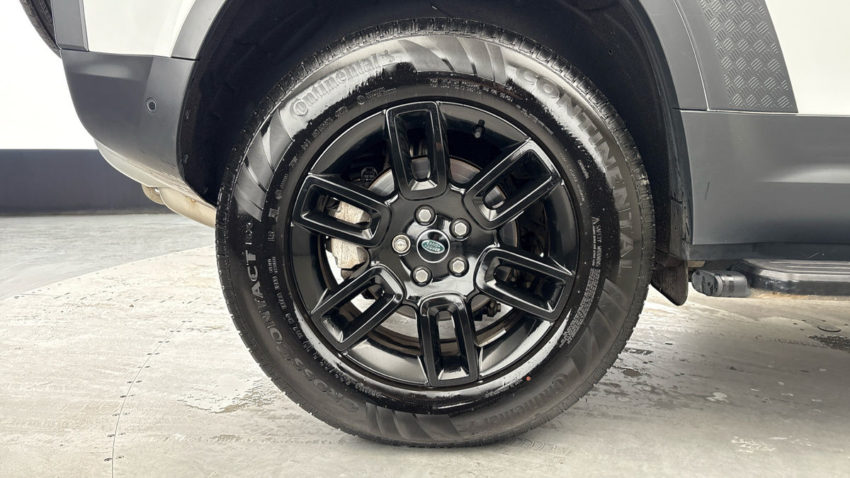 Used Land Rover Defender 110 2022 for sale - 77384966: Photo 10