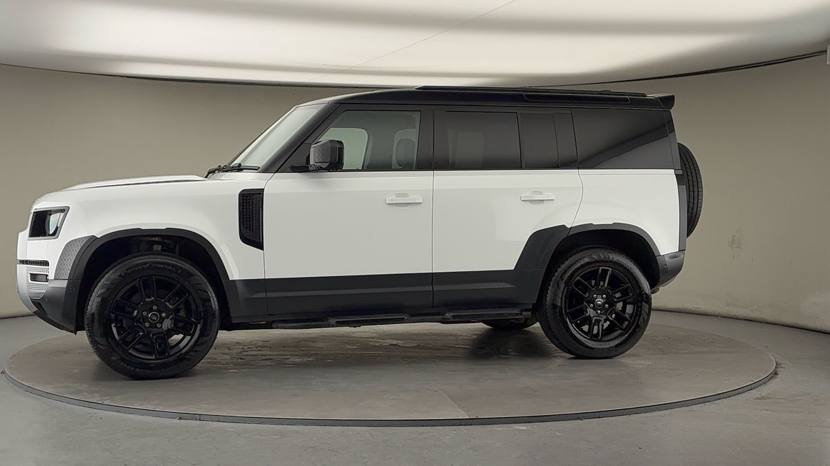 Used Land Rover Defender 110 2022 for sale - 77384966: Photo 28