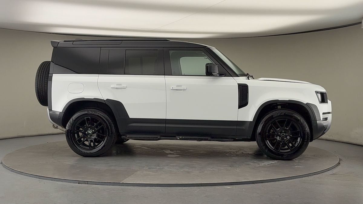 Used Land Rover Defender 110 2022 for sale - 77384966: Photo 36