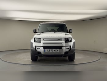 Used Land Rover Defender 110 2022 for sale - 77384966: Photo