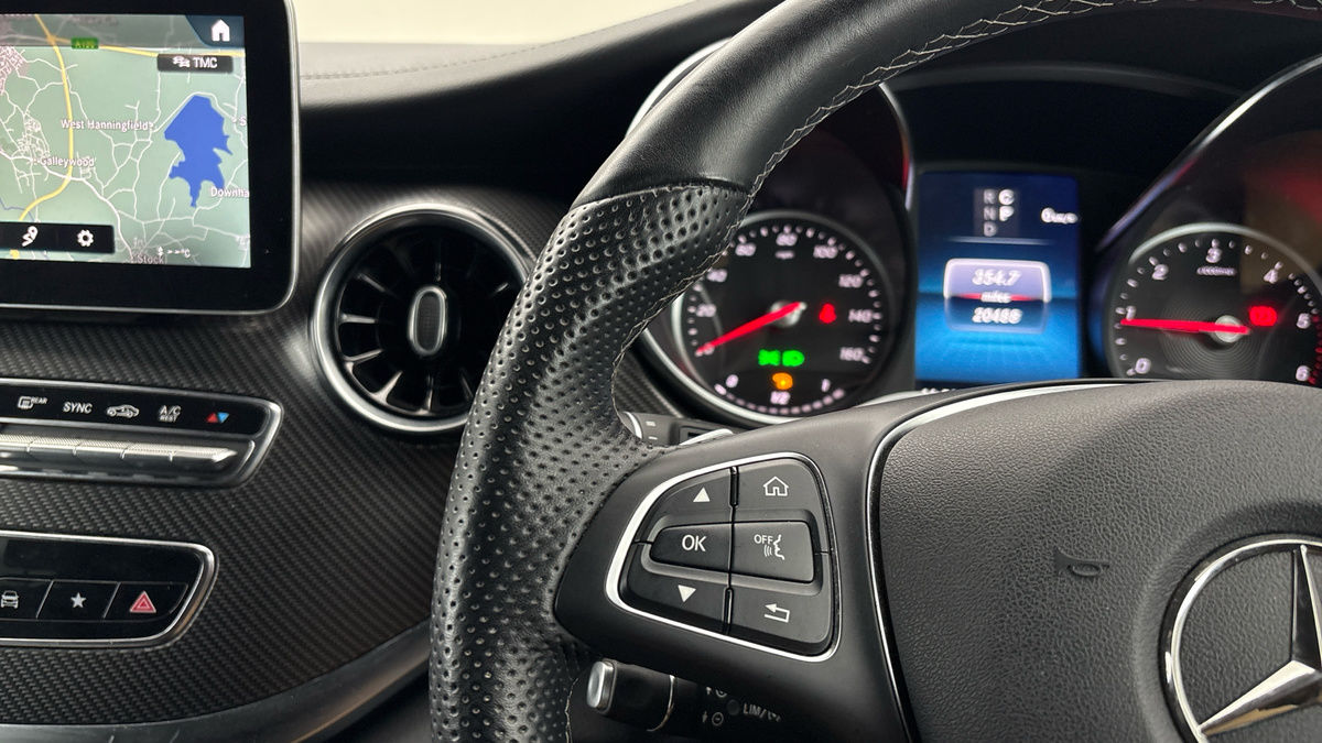 Used Mercedes-Benz V-Class 2023 for sale - 76224268: Photo 13