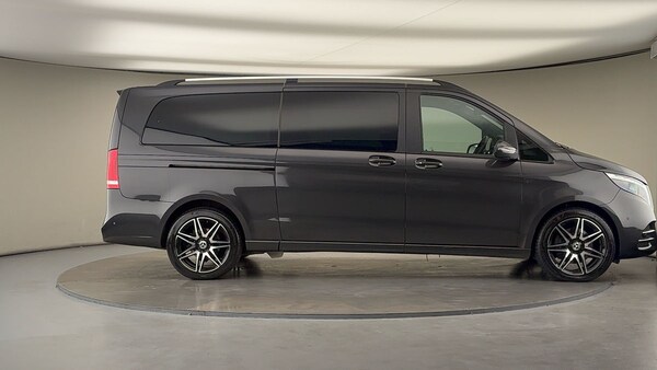 Used Mercedes-Benz V-Class 2023 for sale - 76224268: Photo 16