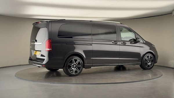 Used Mercedes-Benz V-Class 2023 for sale - 76224268: Photo 38