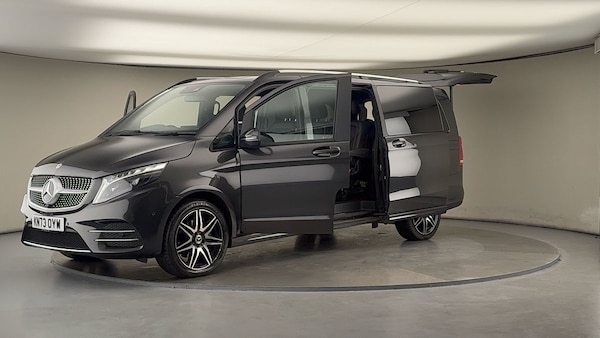 Used Mercedes-Benz V-Class 2023 for sale - 76224268: Photo 49