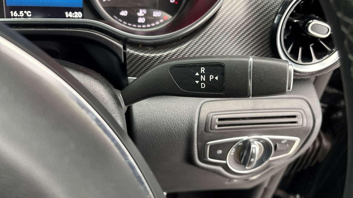 Used Mercedes-Benz V-Class 2023 for sale - 76224268: Photo 6