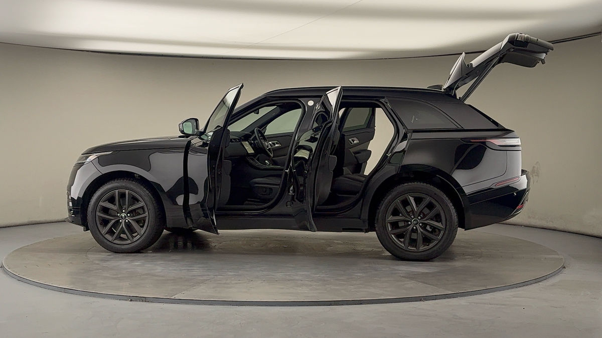 Used Land Rover Range Rover Velar 2023 for sale - 76470834: Photo 46