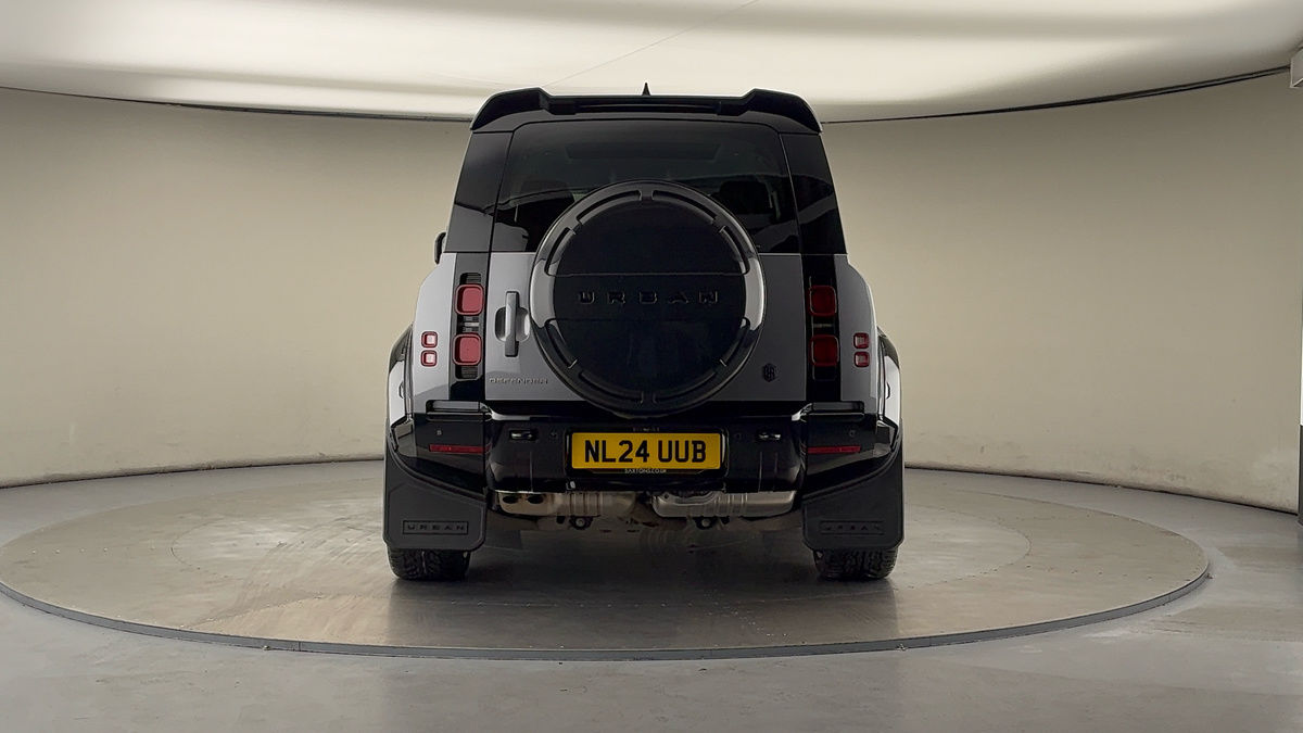 Used Land Rover Defender 110 2024 for sale - 76323902: Photo 4