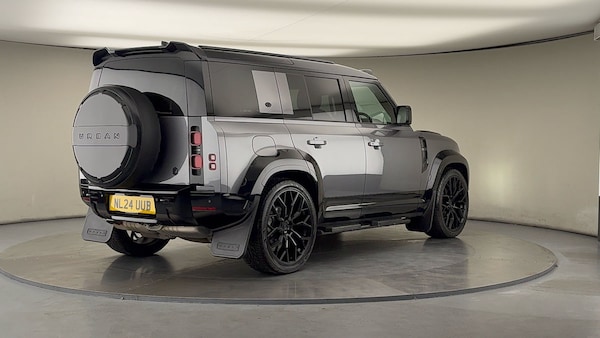 Used Land Rover Defender 110 2024 for sale - 76323902: Photo 45