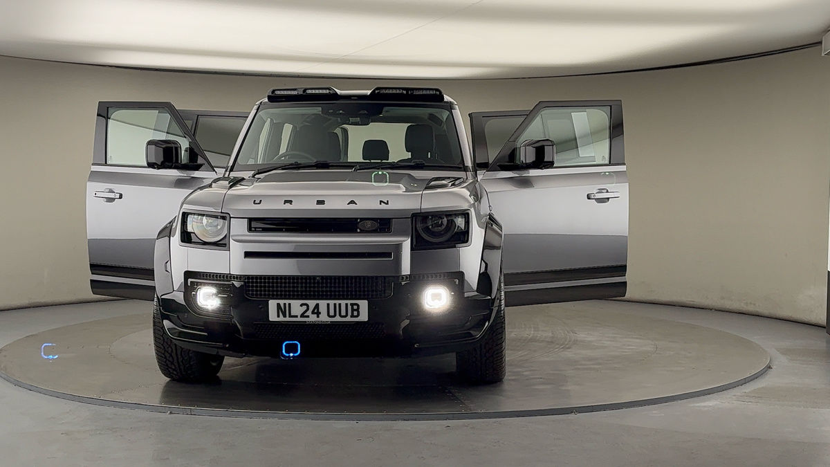 Used Land Rover Defender 110 2024 for sale - 76323902: Photo 57