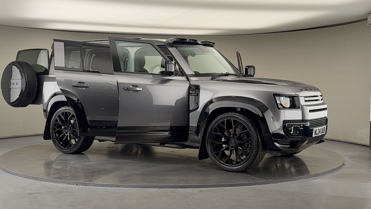 Used Land Rover Defender 110 2024 for sale - 76323902: Photo 60