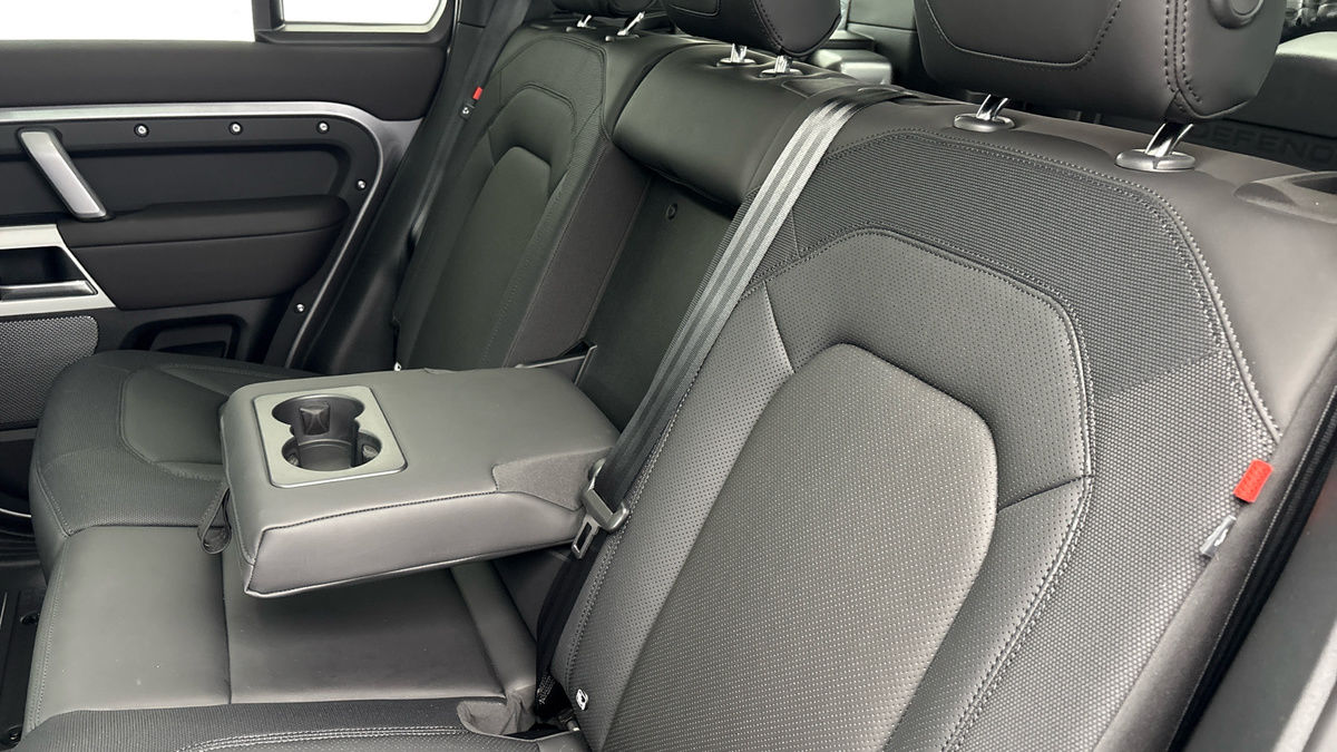 Used Land Rover Defender 110 2024 for sale - 76323902: Photo 9