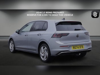 Used Volkswagen Golf 2024 for sale - 76387092: Photo